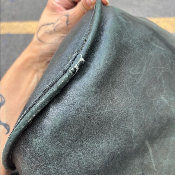 Coach Dark Green Leather duffle sac - Picture 8 of 15
